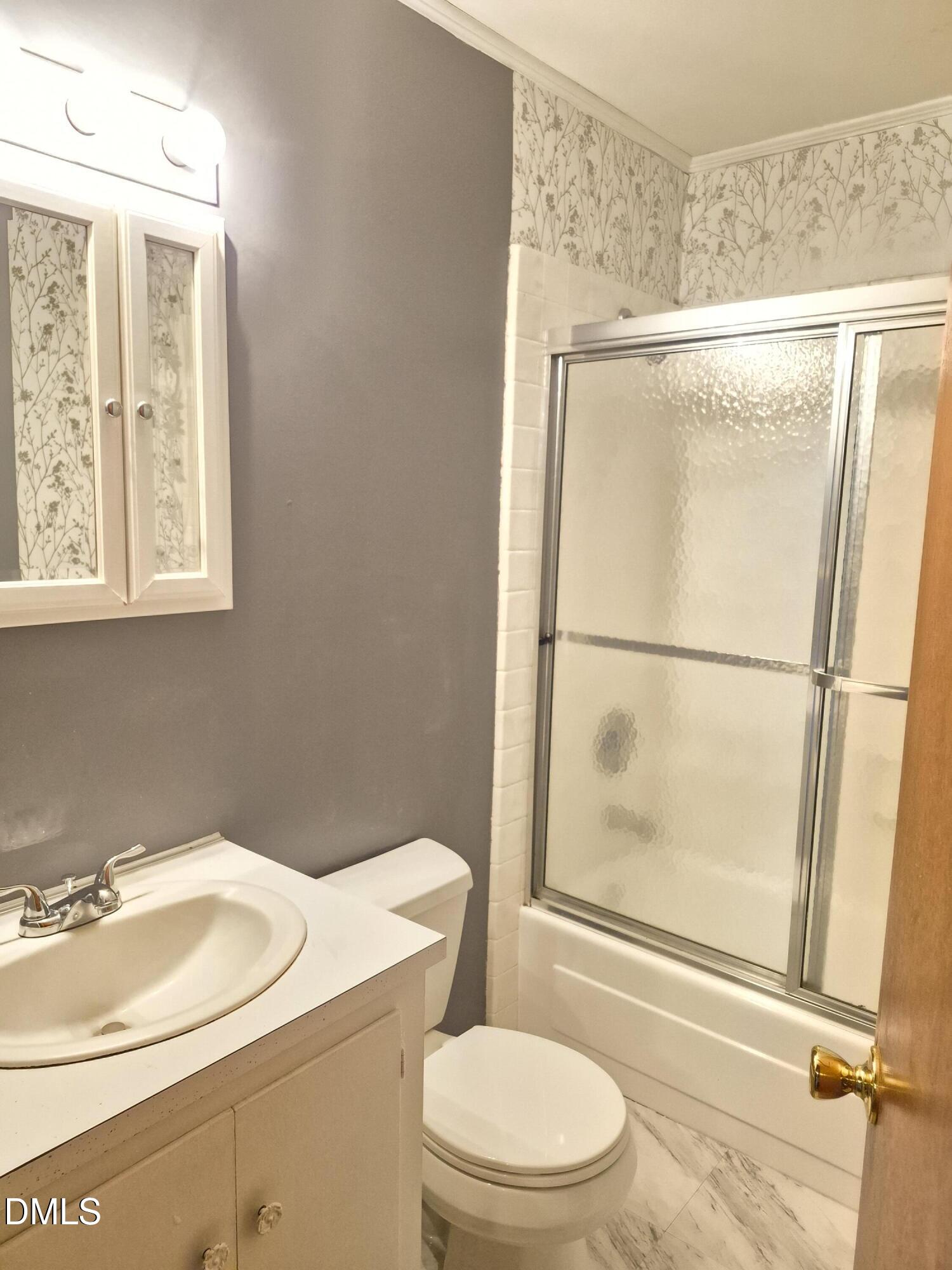 269 Beaver Dam Road Norlina, NC 27563 - Photo 24 of 33 Main Bathroom