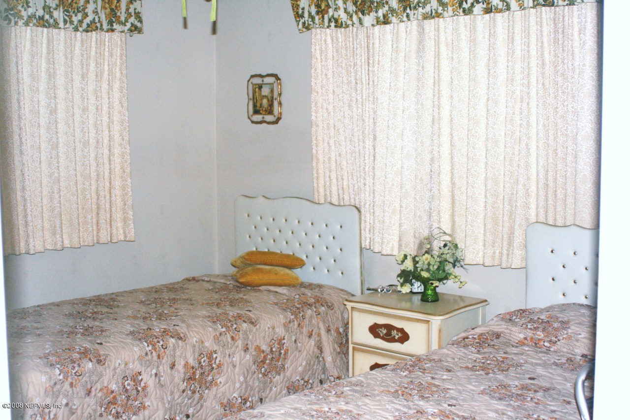 8547 Vermanth Road Jacksonville, FL 32211 - Photo 13 of 19 BEDROOM 2