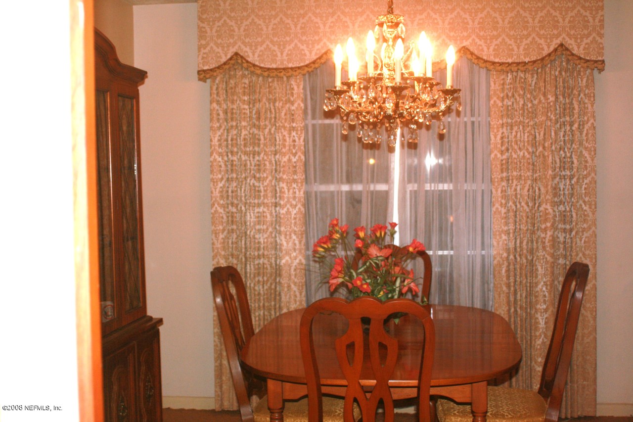 8547 Vermanth Road Jacksonville, FL 32211 - Photo 6 of 19 FORMAL DINING ROOM