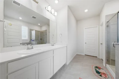 $405,000 | 2703 Fairfield Landing Lane, Pearland, TX 77089