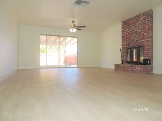 728 West Alene Avenue Ridgecrest, CA 93555 - Photo 2 of 22 Gallery Image 2