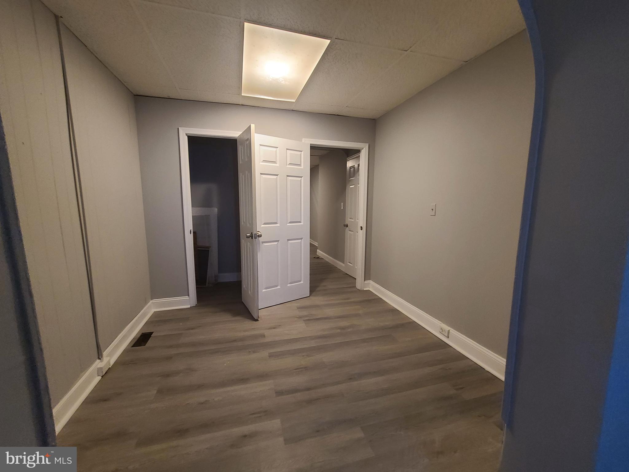 404 North Franklintown Road Baltimore, MD 21223 - Photo 11 of 46