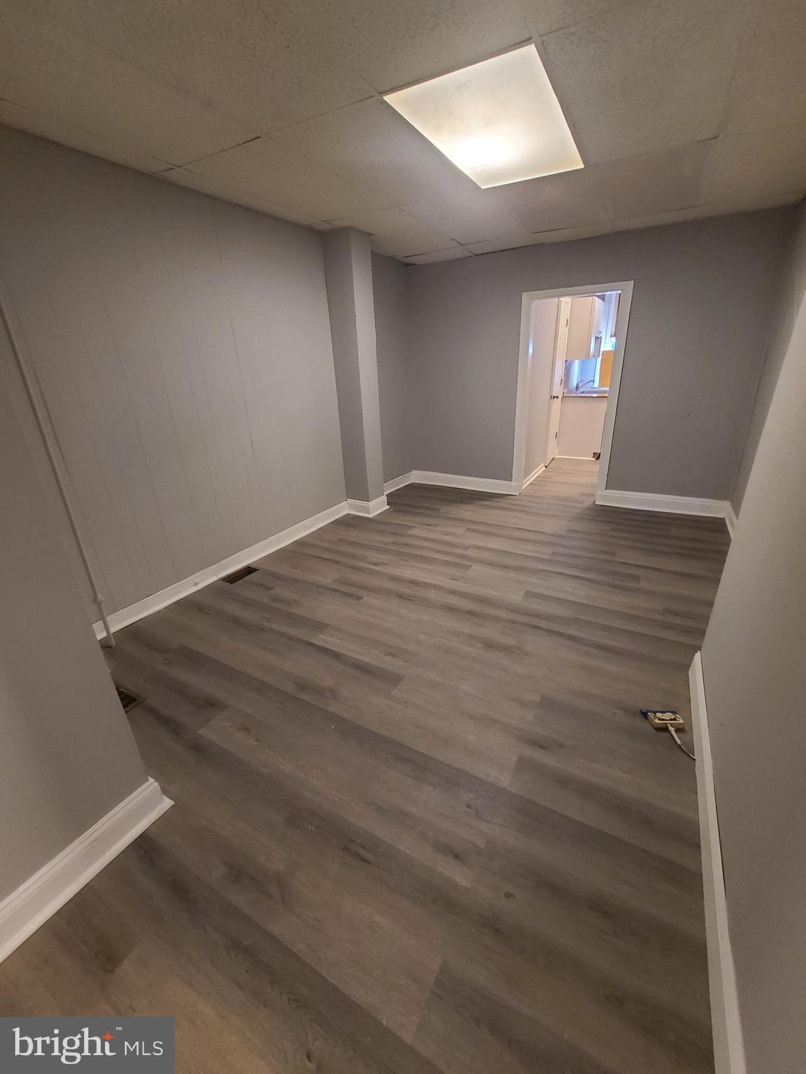 404 North Franklintown Road Baltimore, MD 21223 - Photo 12 of 46