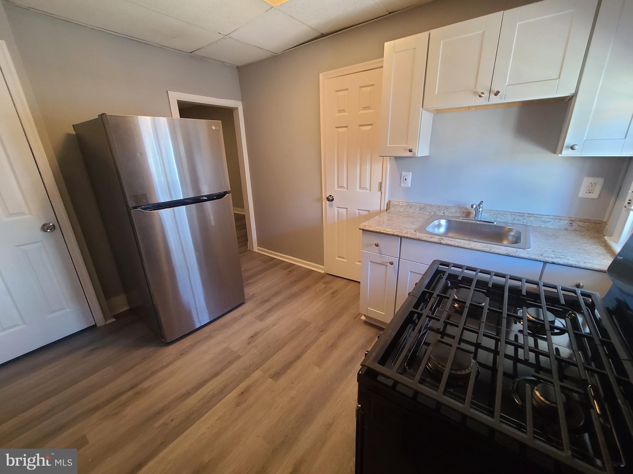 404 North Franklintown Road Baltimore, MD 21223 - Photo 14 of 46