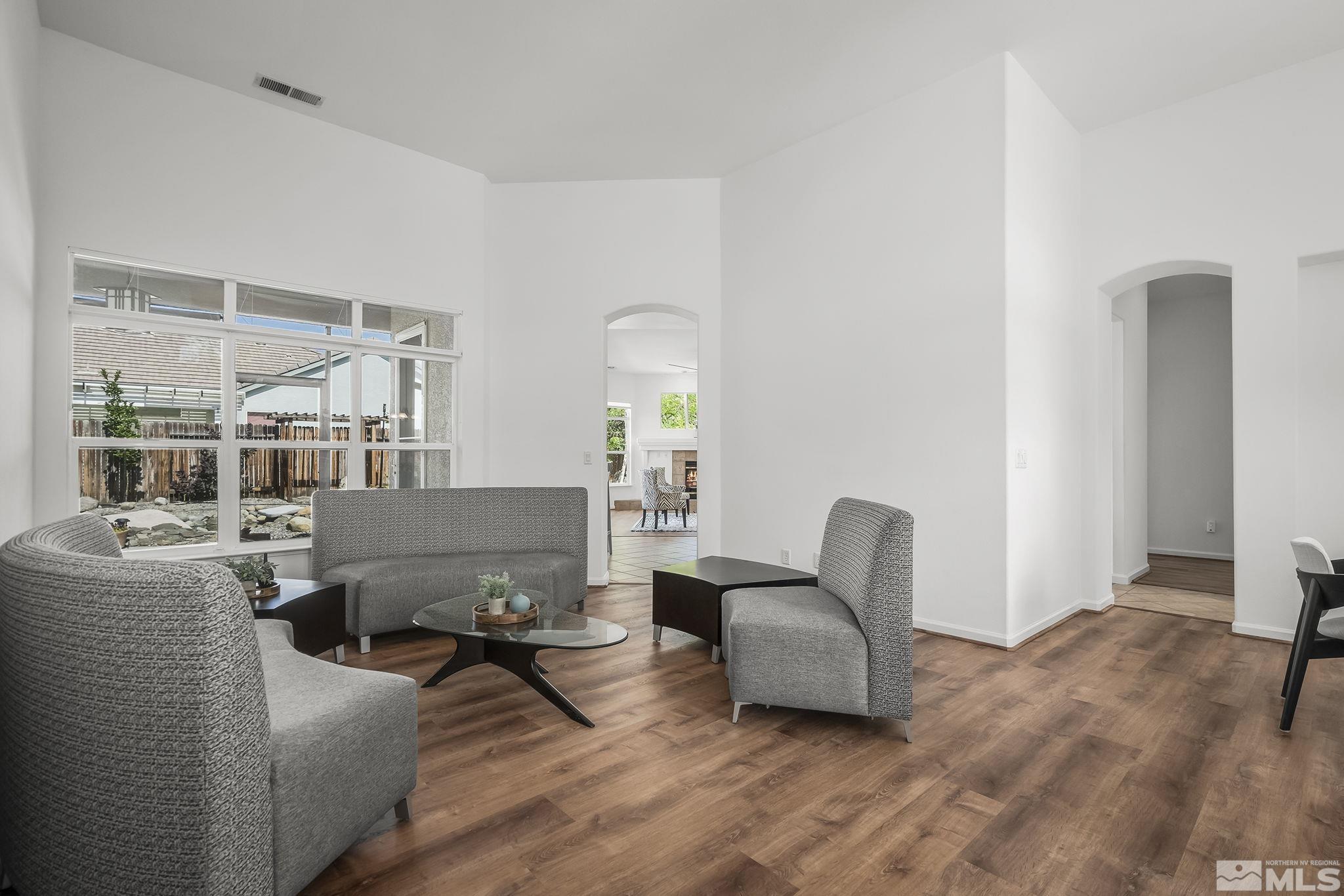 9973 Rio Bravo Drive Reno, NV 89521 - Photo 4 of 38 Photo 4