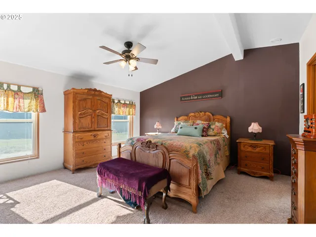 $799,000 | 18863 South Ring Crest Drive, Mulino, OR 97042