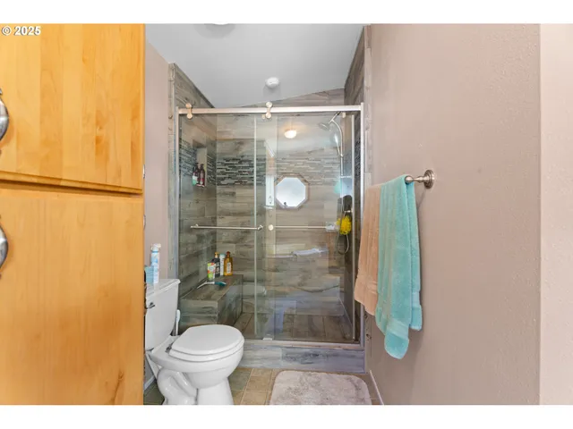 $799,000 | 18863 South Ring Crest Drive, Mulino, OR 97042