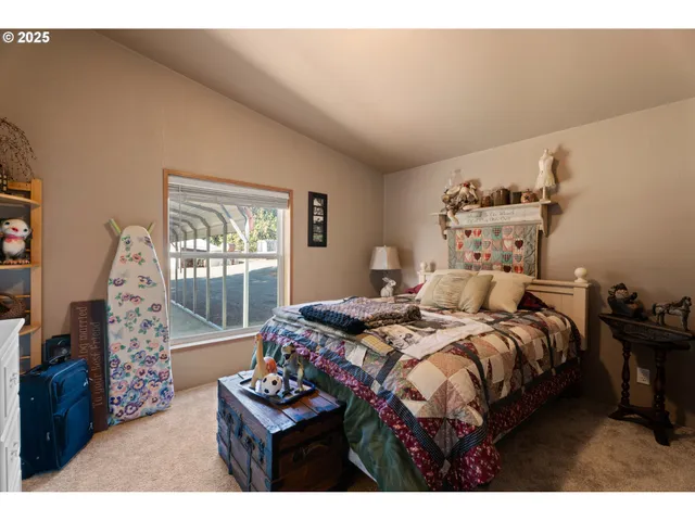 $799,000 | 18863 South Ring Crest Drive, Mulino, OR 97042