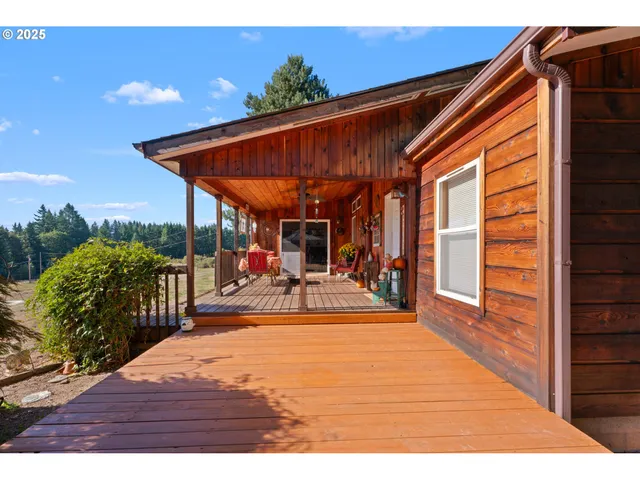 $799,000 | 18863 South Ring Crest Drive, Mulino, OR 97042