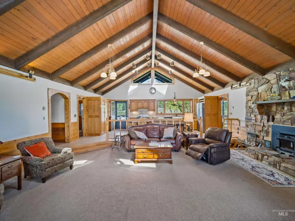 $2,600,000 | 56922 South S Highway, Harrison, ID 83833