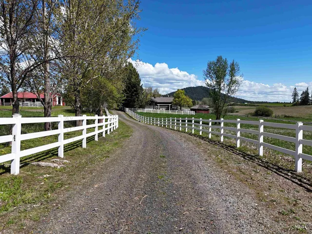 $2,600,000 | 56922 South S Highway, Harrison, ID 83833
