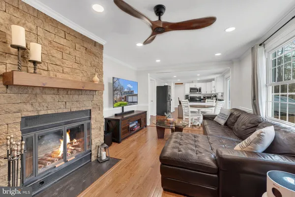 $4,228 | 8271 Raindrop Way, Springfield, VA 22153