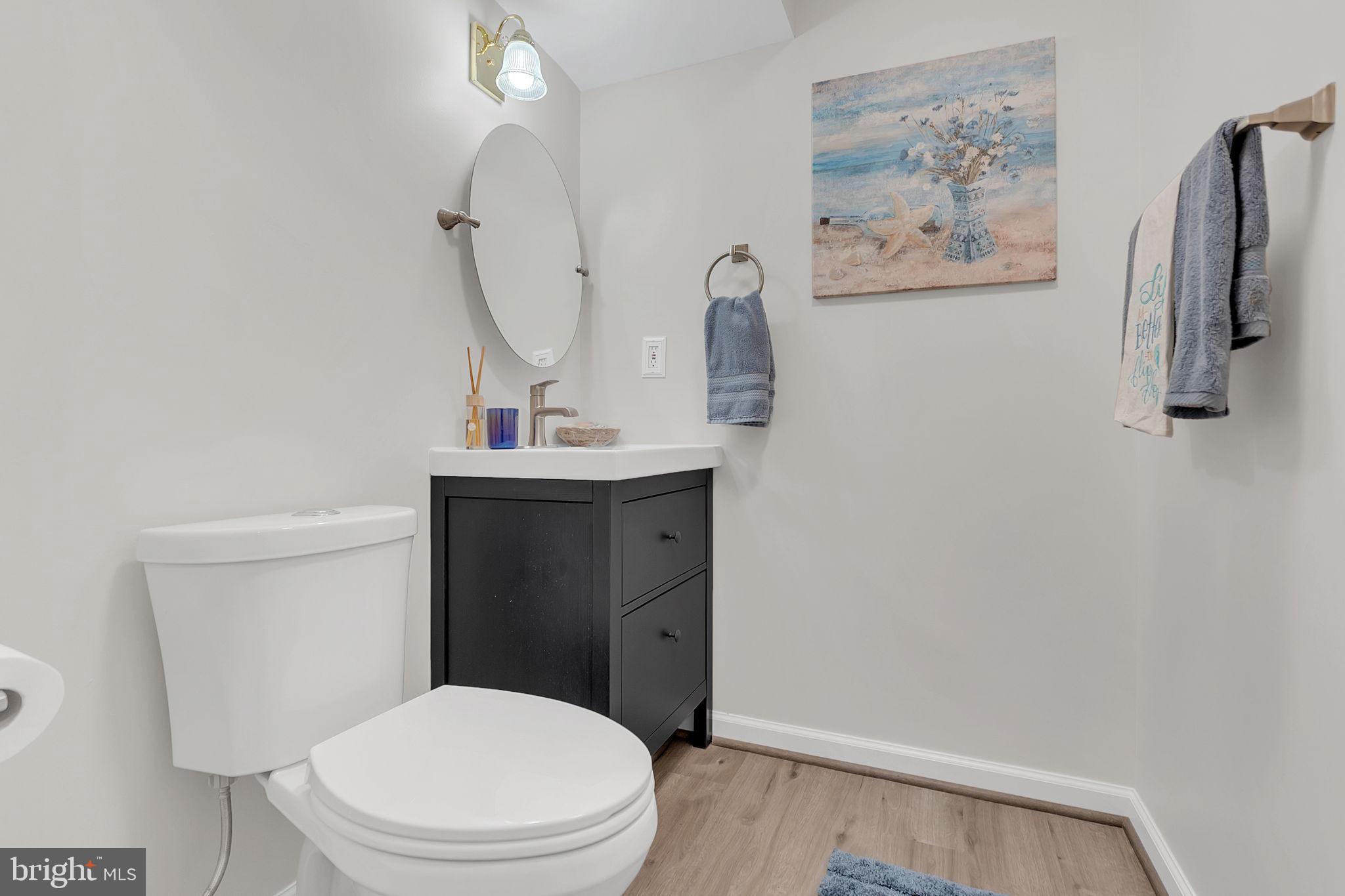 8271 Raindrop Way Springfield, VA 22153 - Photo 15 of 31