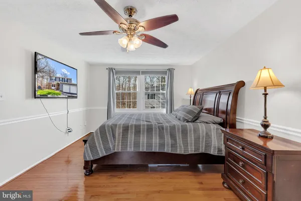 $4,228 | 8271 Raindrop Way, Springfield, VA 22153