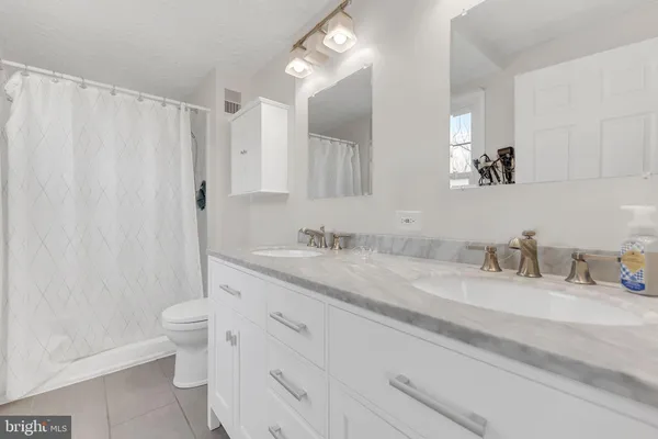 $4,228 | 8271 Raindrop Way, Springfield, VA 22153