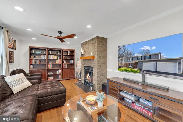 $4,228 | 8271 Raindrop Way, Springfield, VA 22153