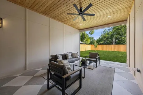 a view of an outdoor space and a yard
