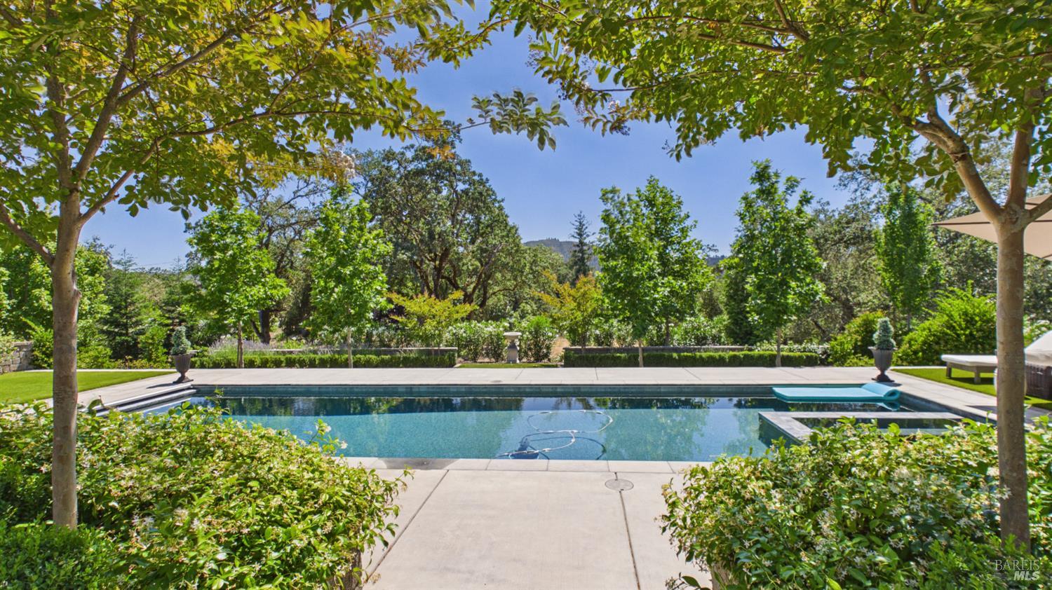 7206 Dry Creek Road Geyserville, CA 95441 - Photo 5 of 47