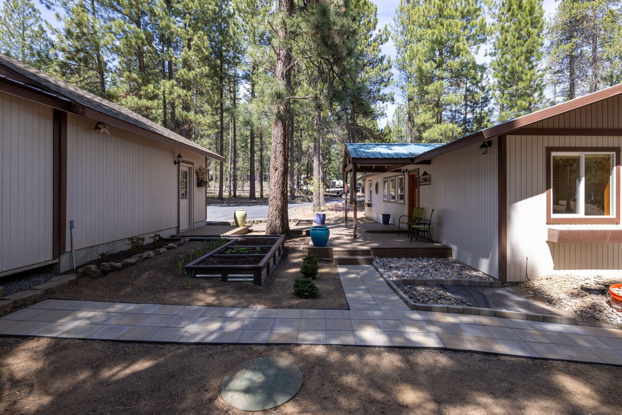16925 Downey Road Bend, OR 97707 - Photo 24 of 32 Fresh start garden beds