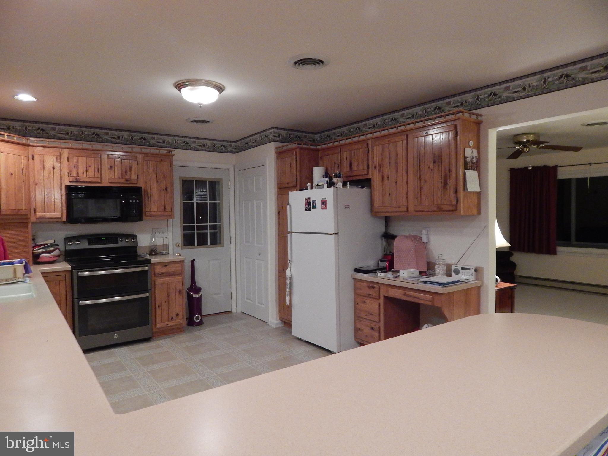 3320 Highland Ridge Road Berkeley Springs, WV 25411 - Photo 31 of 32 Kitchen
