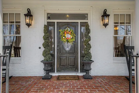 a view of a entryway door of the house