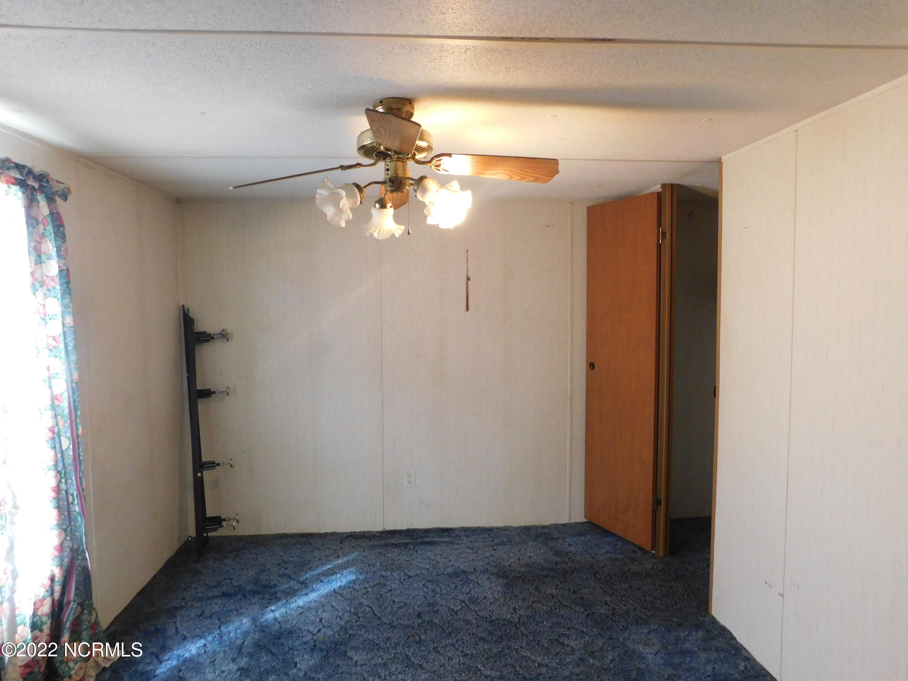 14409 Highway 130 Maxton, NC 28364 - Photo 13 of 22 DSCN6113