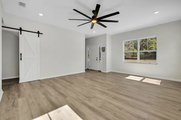 $2,750 | 2022 Trimble Road, Tallahassee, FL 32303