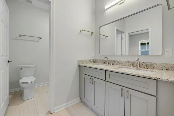 $2,750 | 2022 Trimble Road, Tallahassee, FL 32303