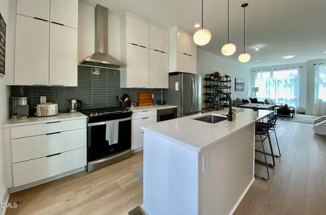 $4,000 | 629 North Queen Street, Durham, NC 27701