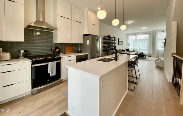 $4,000 | 629 North Queen Street, Durham, NC 27701