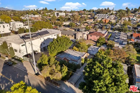 $1,230,000 | 836 North Benton Way, Los Angeles, CA 90026