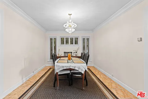 $1,230,000 | 836 North Benton Way, Los Angeles, CA 90026