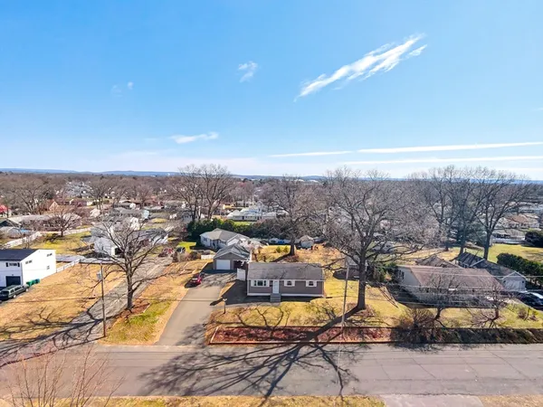$325,000 | 39 Dixie Terrace, Chicopee, MA 01020