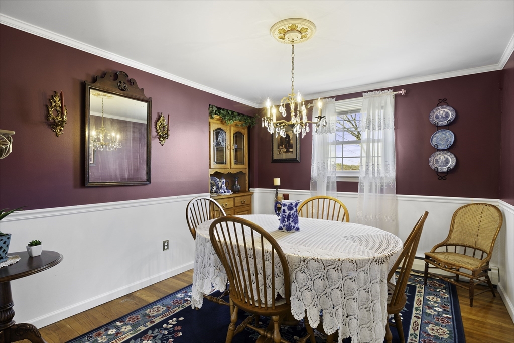 39 Dixie Terrace Chicopee, MA 01020 - Photo 18 of 32