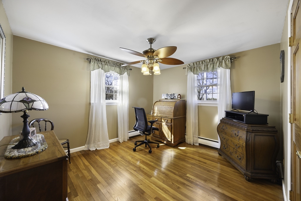 39 Dixie Terrace Chicopee, MA 01020 - Photo 22 of 32