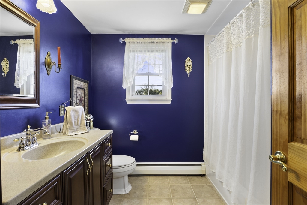 39 Dixie Terrace Chicopee, MA 01020 - Photo 25 of 32