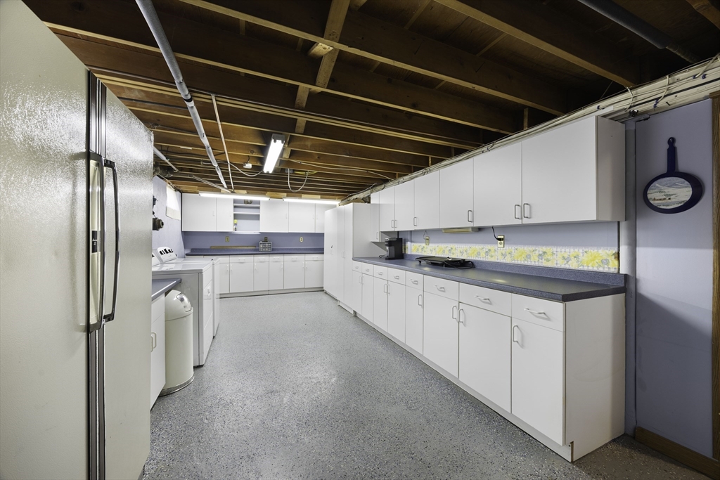 39 Dixie Terrace Chicopee, MA 01020 - Photo 30 of 32