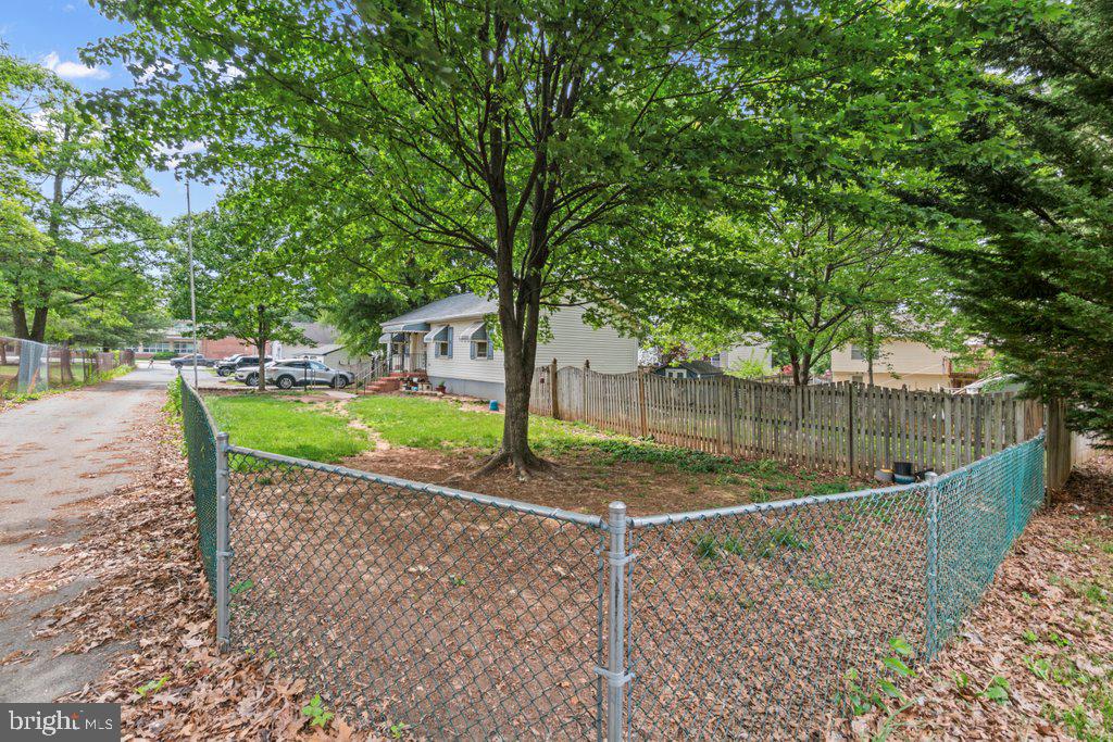 214 Stemmers Run Road Essex, MD 21221 - Photo 24 of 24 Gallery Image 24