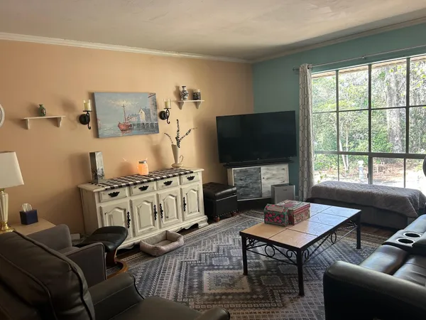 $400,000 | 1000 County Rd S-45-185, Kingstree, SC 29556