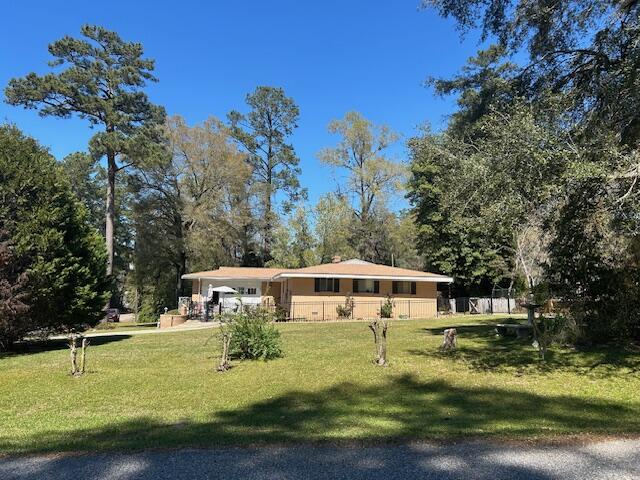 1000 County Rd S-45-185 Kingstree, SC 29556 - Photo 7 of 9 IMG_6964