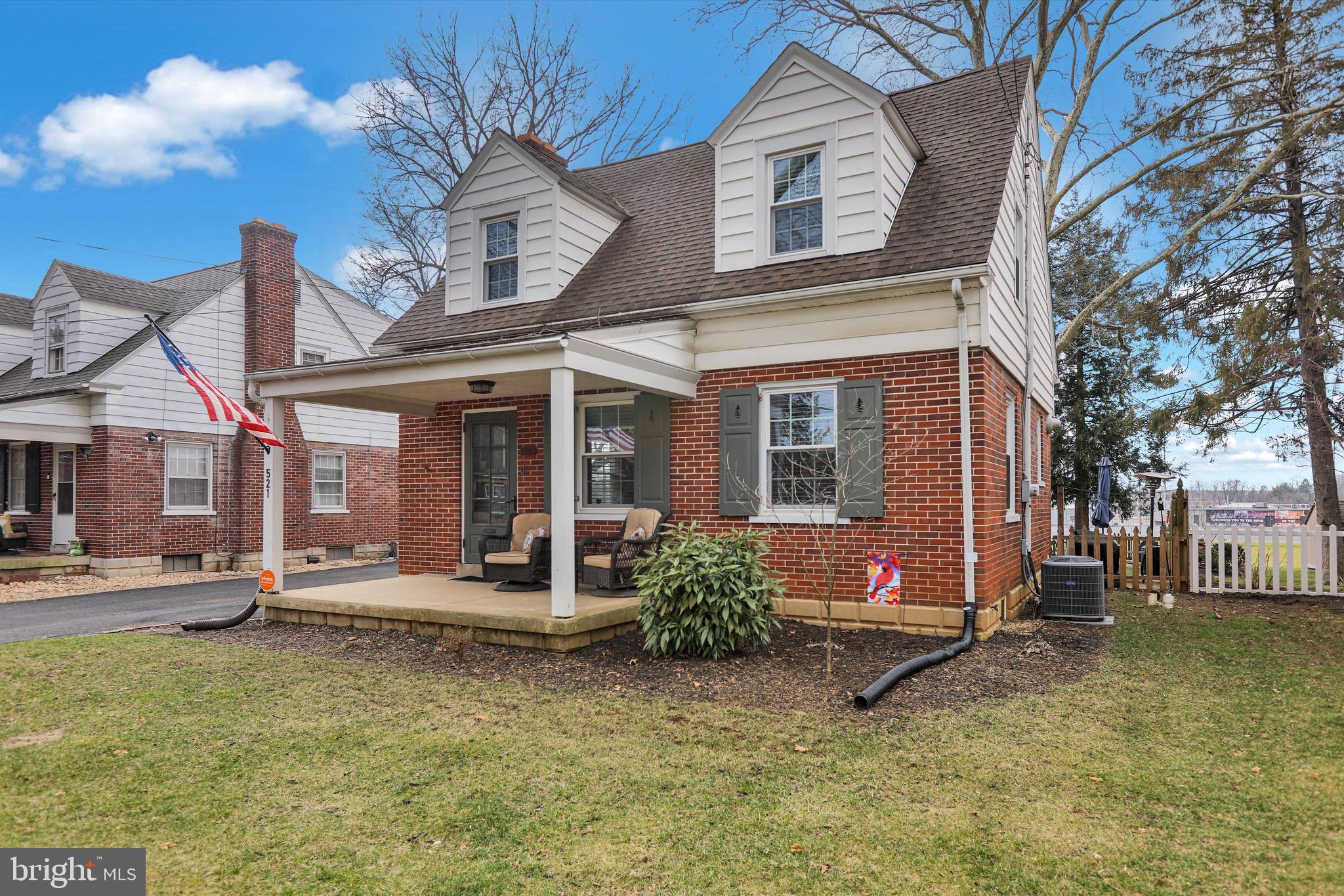 521 Pleasure Road Lancaster, PA 17601 - Photo 3 of 37 Gallery Image 3