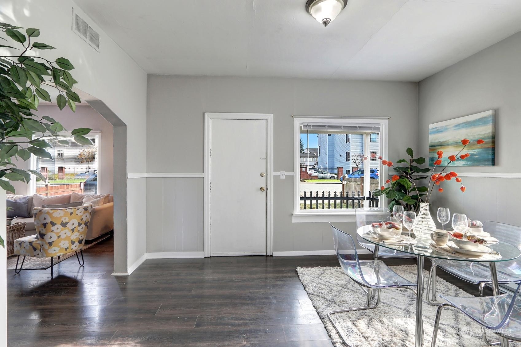 1718 Rockefeller Avenue Everett, WA 98201 - Photo 5 of 17 a living room with furniture and a table