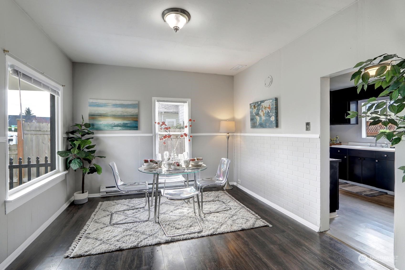 1718 Rockefeller Avenue Everett, WA 98201 - Photo 6 of 17 a living room with furniture and a table