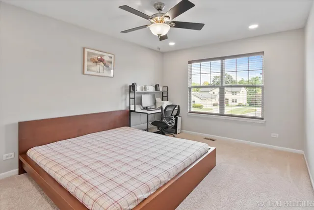 $4,200 | 73 West Illinois Avenue, Palatine, IL 60067