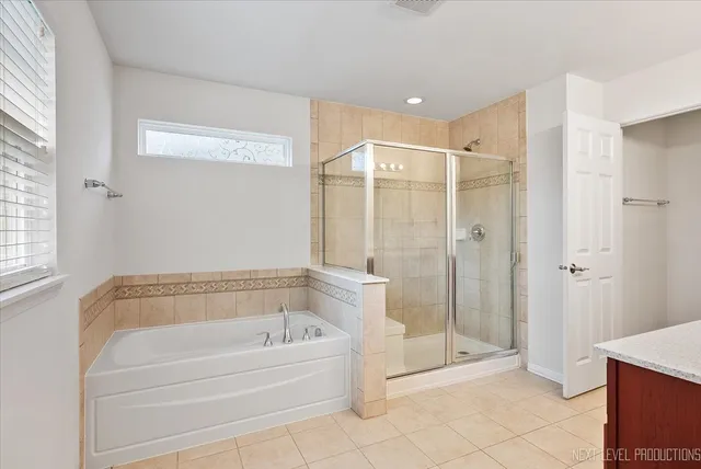 $4,200 | 73 West Illinois Avenue, Palatine, IL 60067