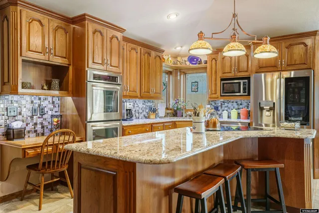 $865,000 | 1816 Miracle Drive, Casper, WY 82609