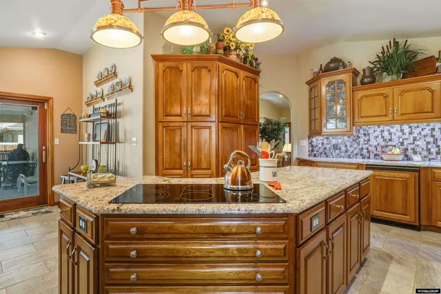 $865,000 | 1816 Miracle Drive, Casper, WY 82609