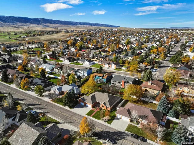 $865,000 | 1816 Miracle Drive, Casper, WY 82609