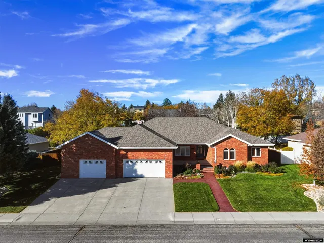 $865,000 | 1816 Miracle Drive, Casper, WY 82609