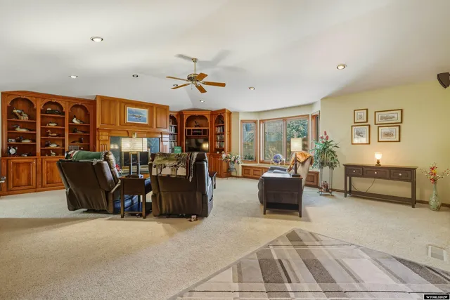 $865,000 | 1816 Miracle Drive, Casper, WY 82609